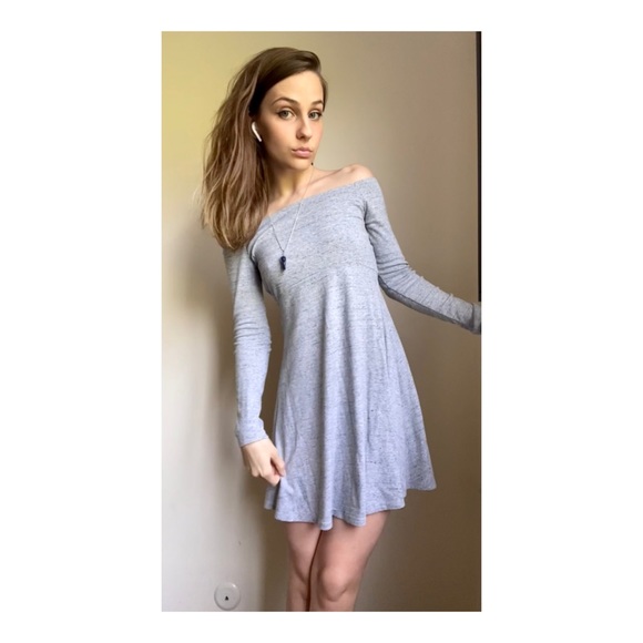 Off the Shoulder Gray Long Sleeve Staple Dress 🌚👟 - Picture 4 of 4